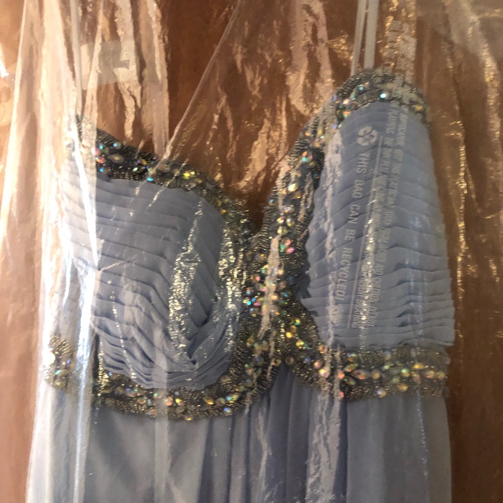 COPY - Brand New Blue strapless prom dress size 22 absolutely beautiful Never w… - Picture 4 of 6